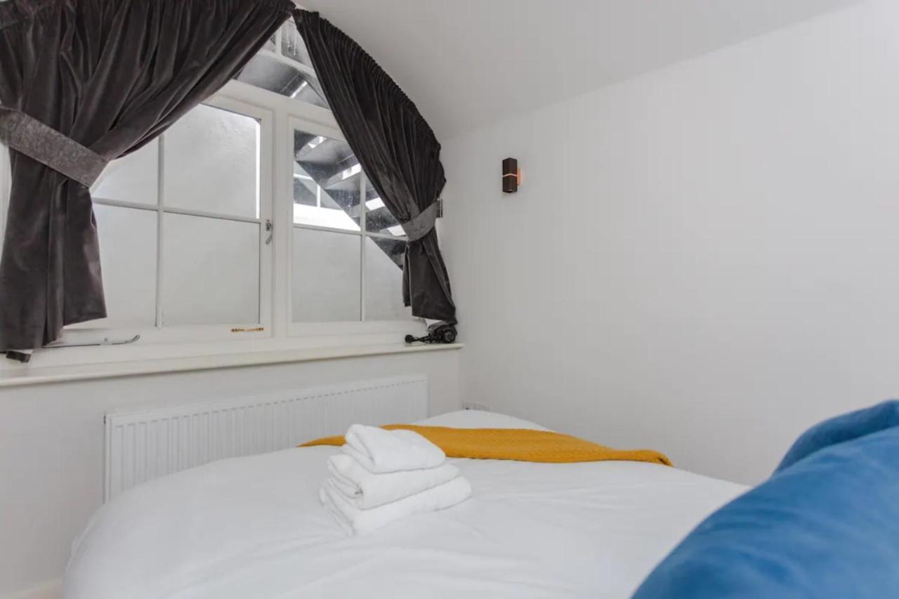 Spacious And Modern Apartment In Pimlico London Eksteriør billede