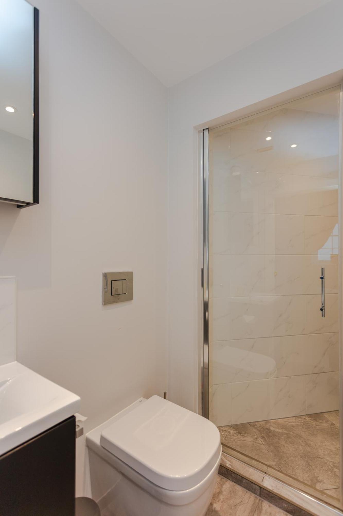 Spacious And Modern Apartment In Pimlico London Eksteriør billede