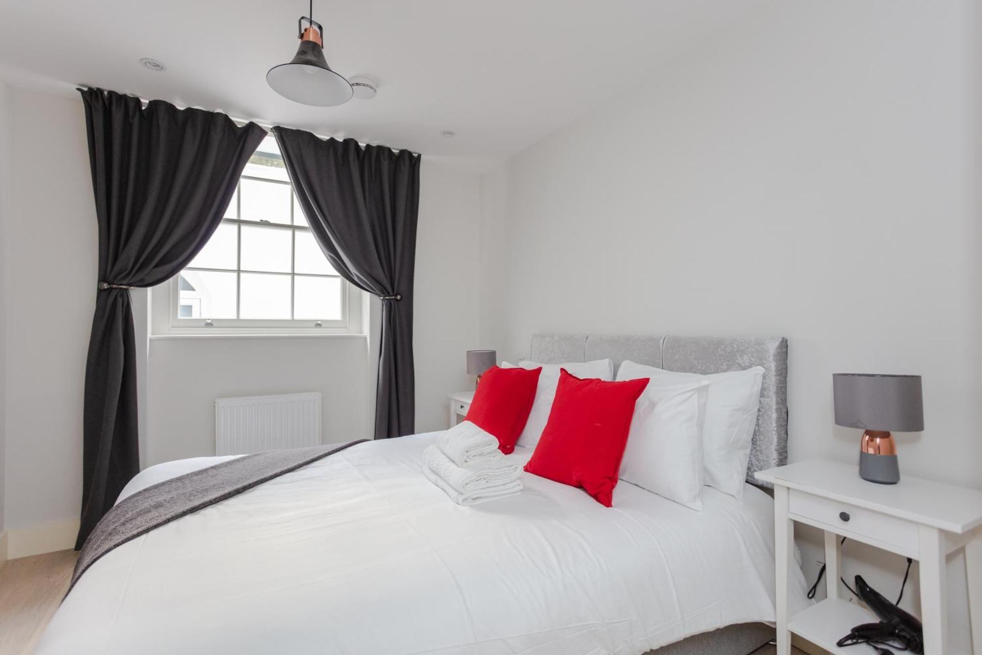 Spacious And Modern Apartment In Pimlico London Eksteriør billede