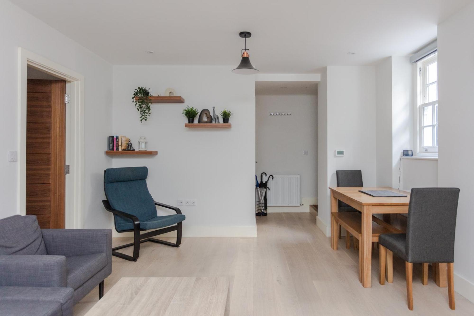 Spacious And Modern Apartment In Pimlico London Eksteriør billede